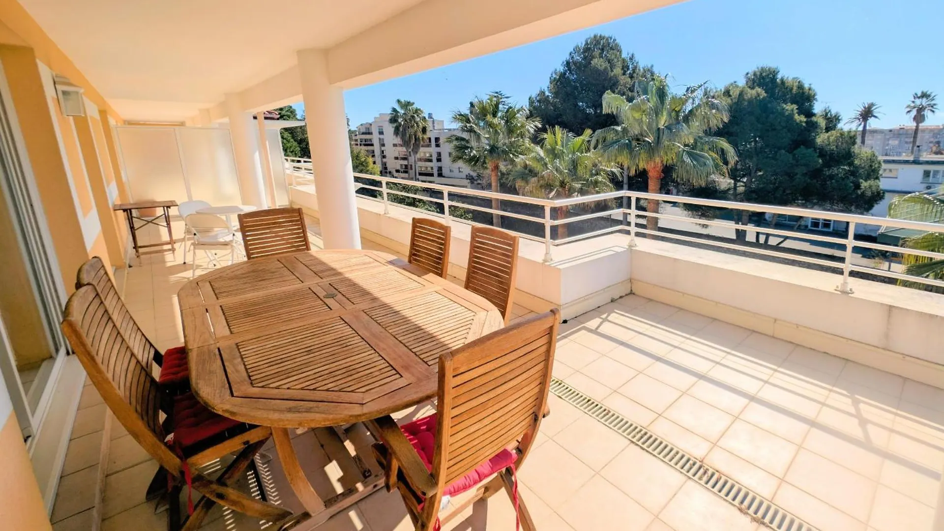 Ref Hortense By Palmes D Or Properties Golfe-Juan 0*,  França